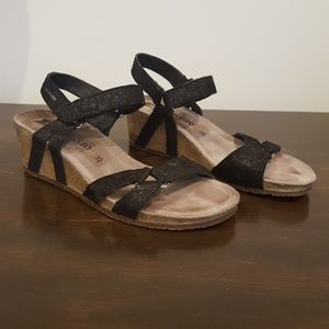 Mephisto Leather Strappy Sandals size 35